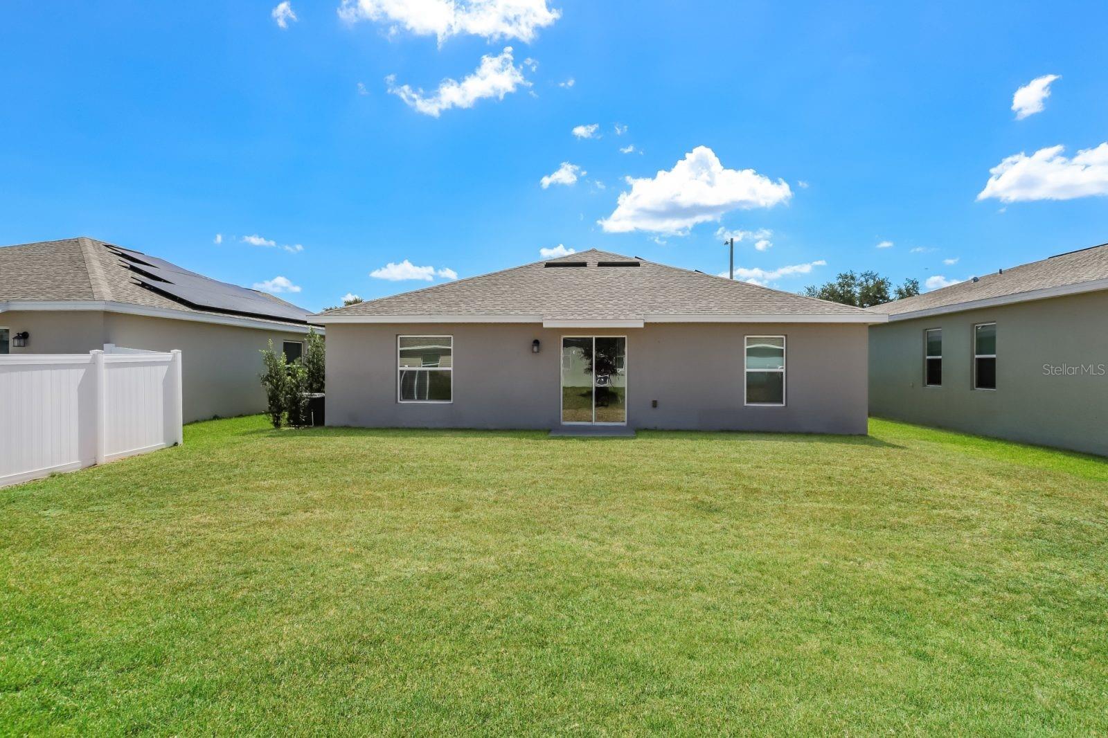 LIBERTY RDG PH 2 - Residential Lease