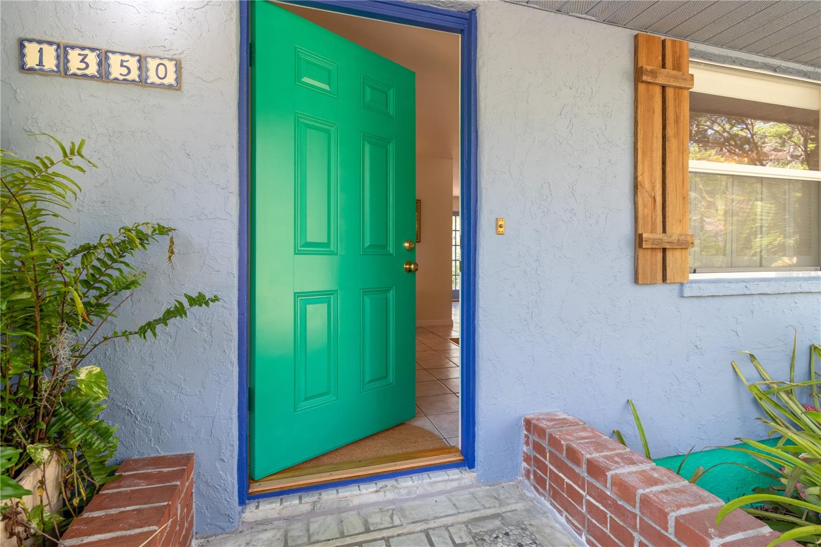 PALM GROVE - Residential