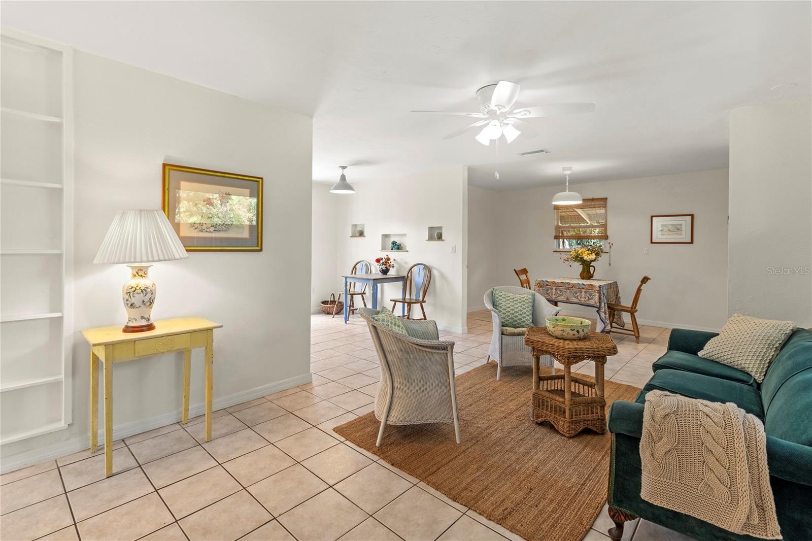 PALM GROVE - Residential