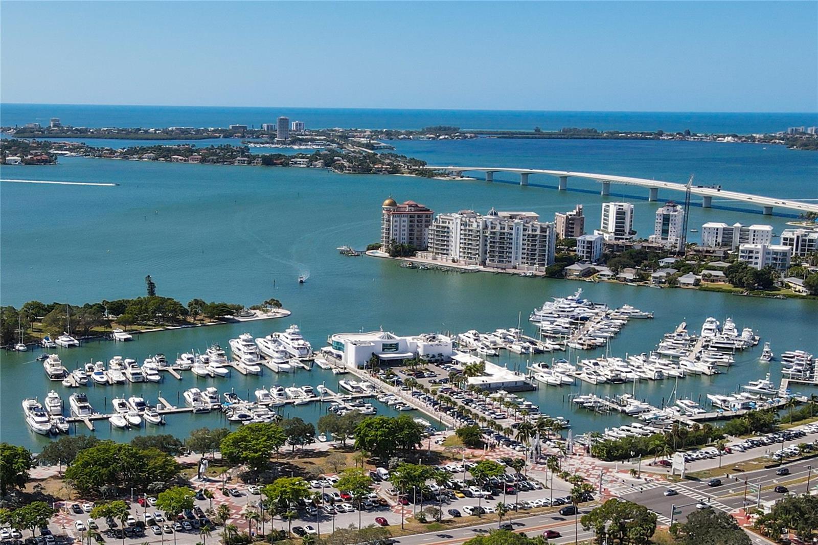 PALM GROVE - Residential