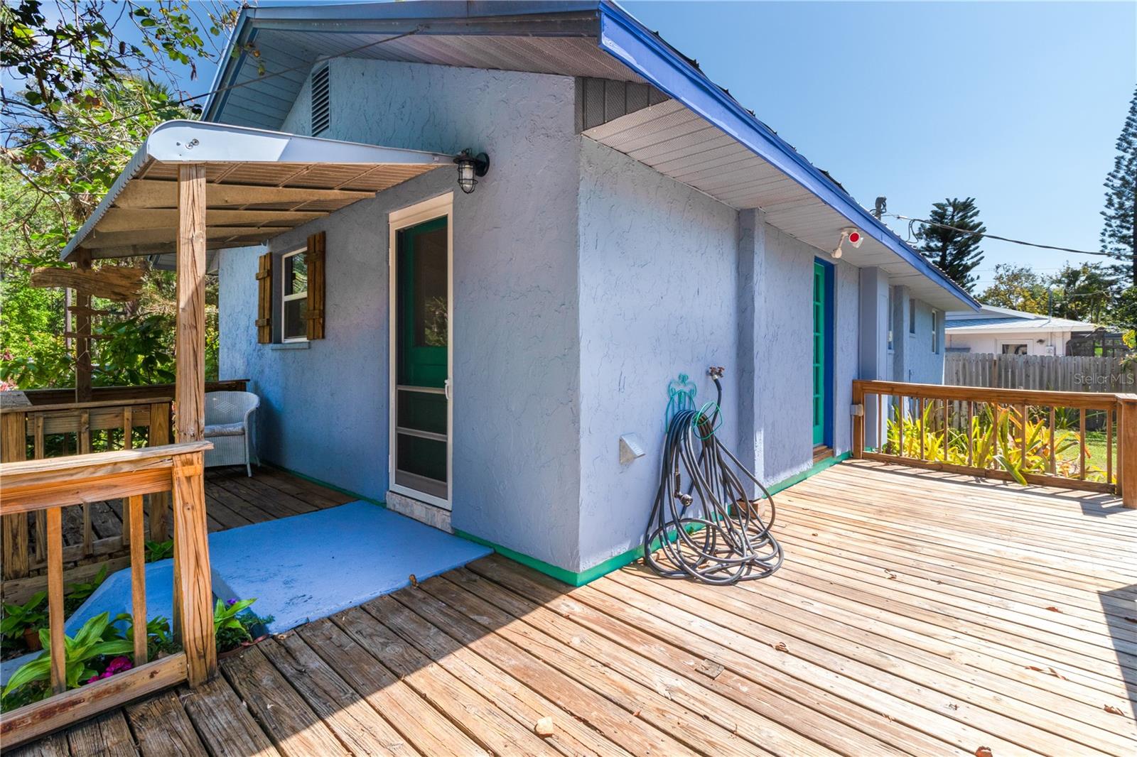 PALM GROVE - Residential