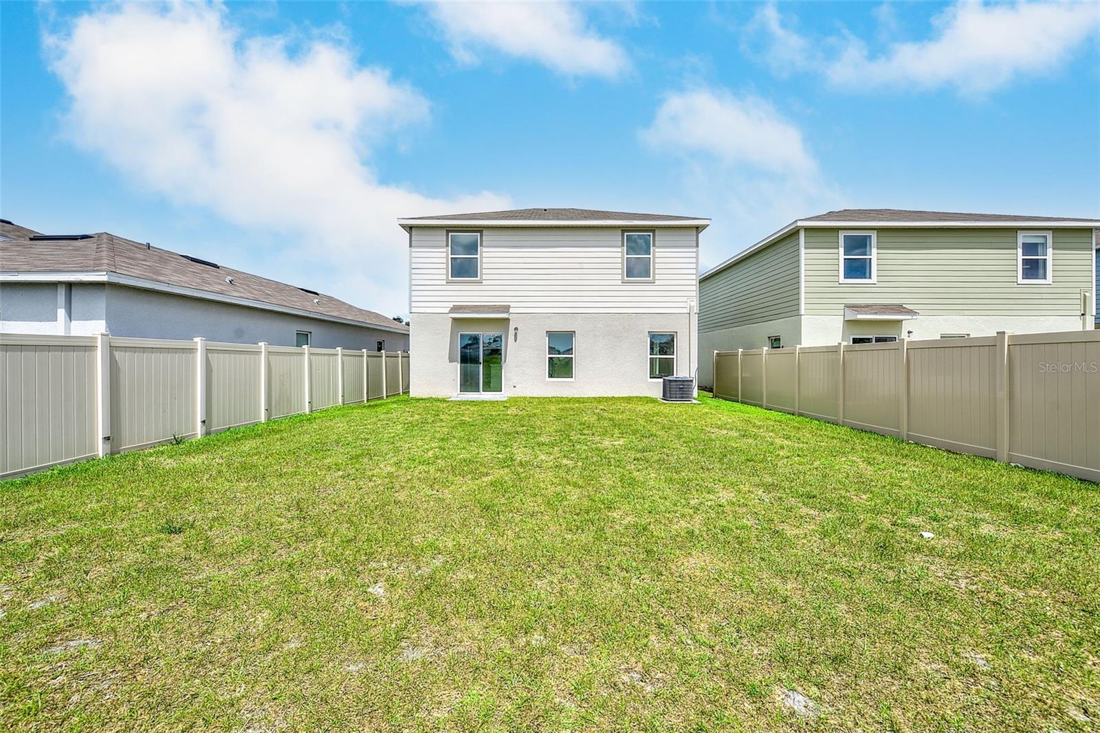 ZEPHYR PLACE - Residential