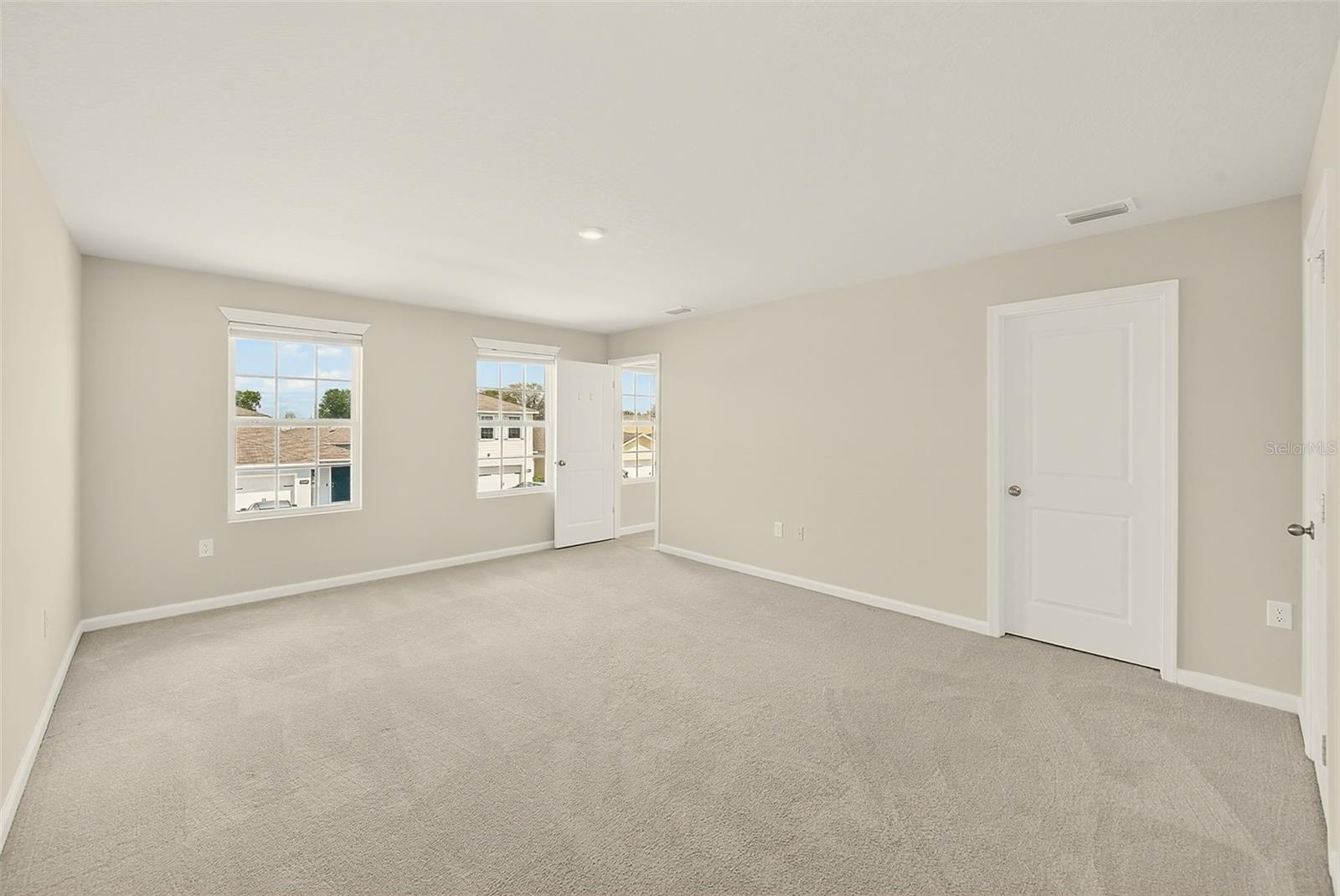 ZEPHYR PLACE - Residential