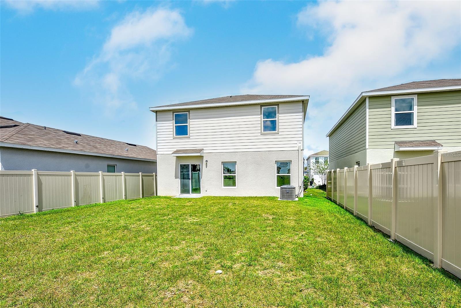 ZEPHYR PLACE - Residential