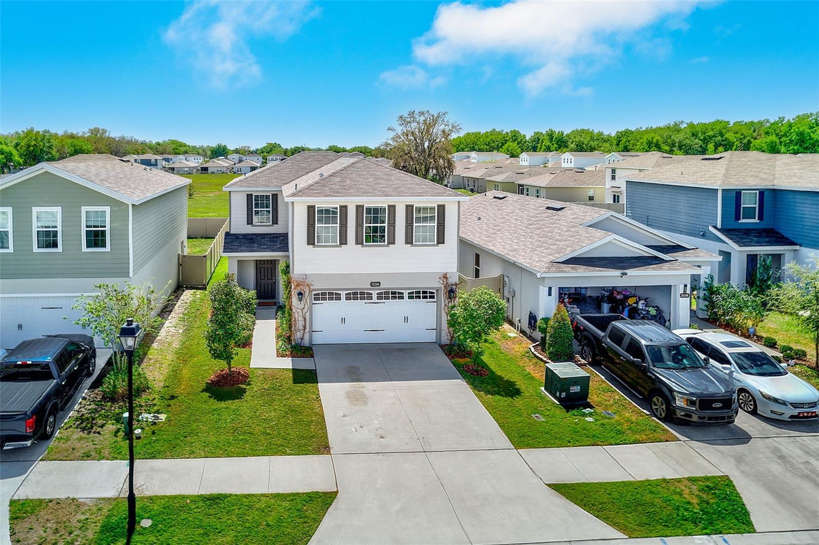 ZEPHYR PLACE - Residential