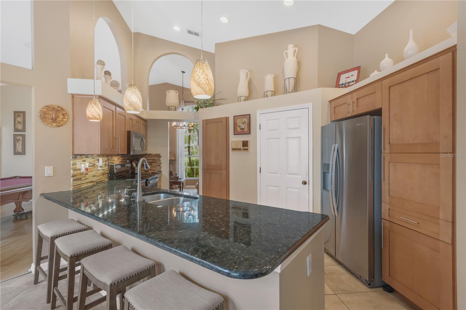 BLOOMINGDALE SEC BB PH - Residential