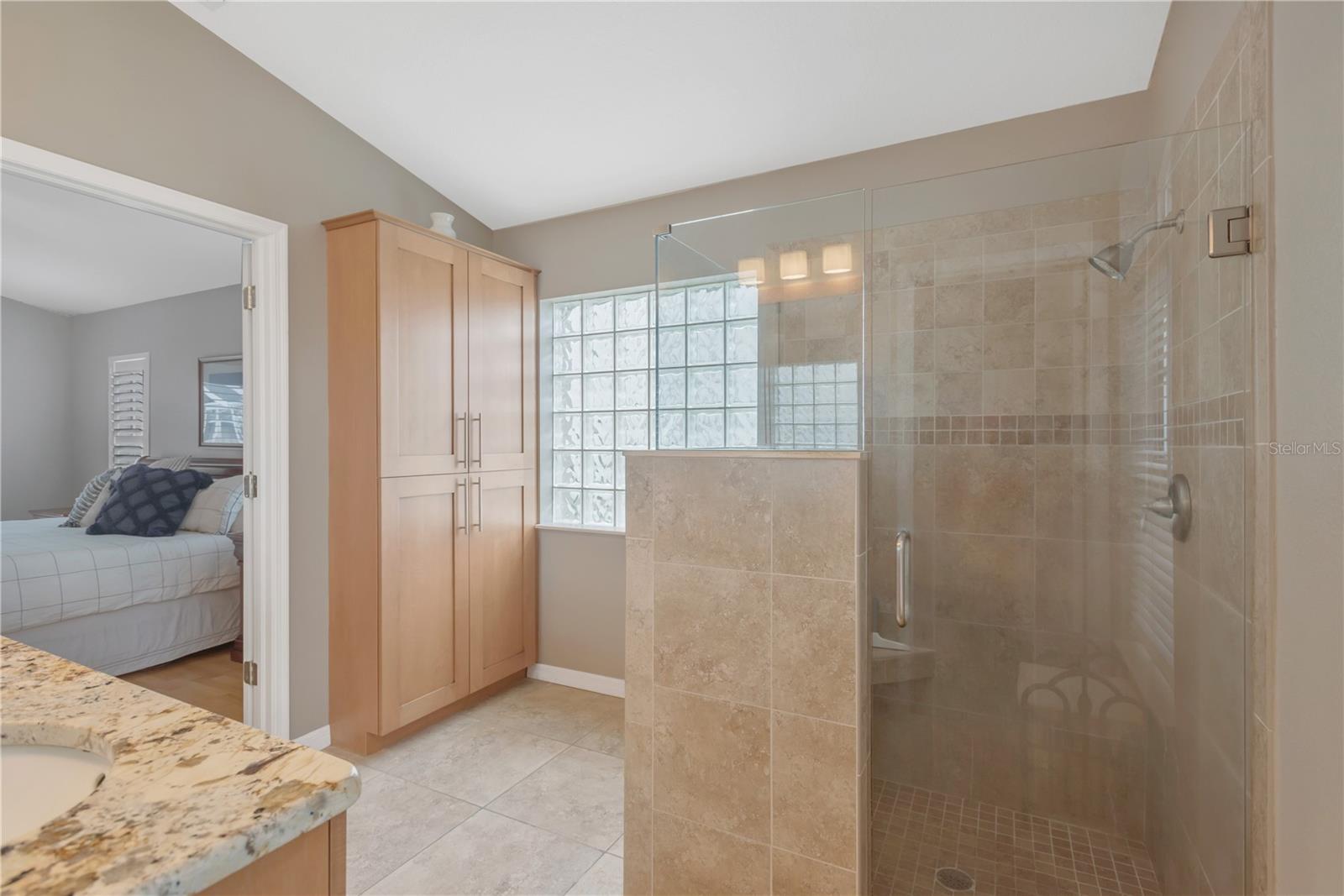 BLOOMINGDALE SEC BB PH - Residential
