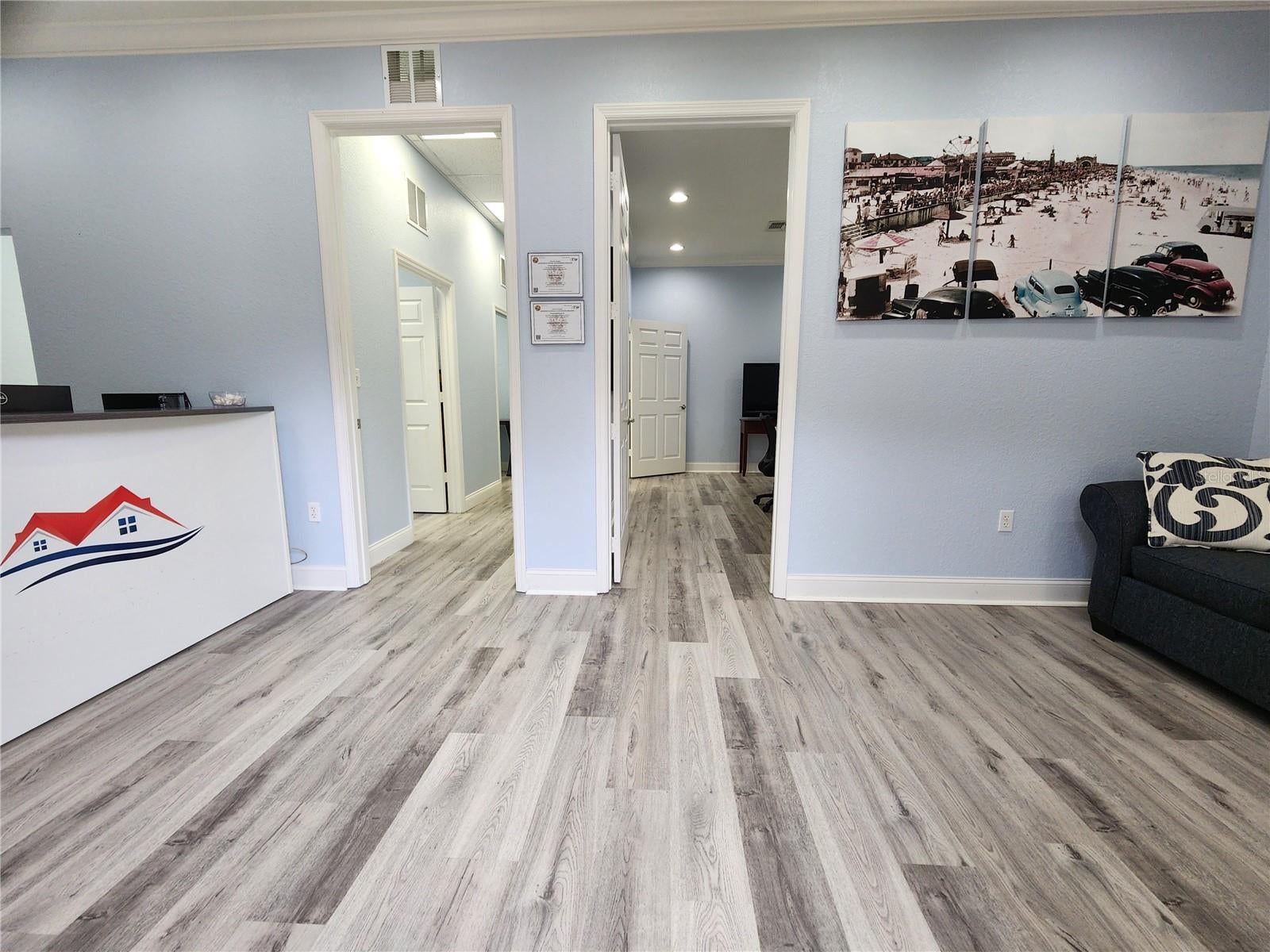 1607 S STATE ROAD 15A 11
