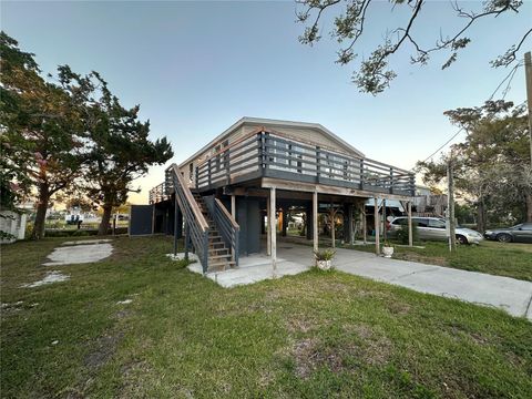 6817 ALBATROSS LANE HUDSON FL 34667