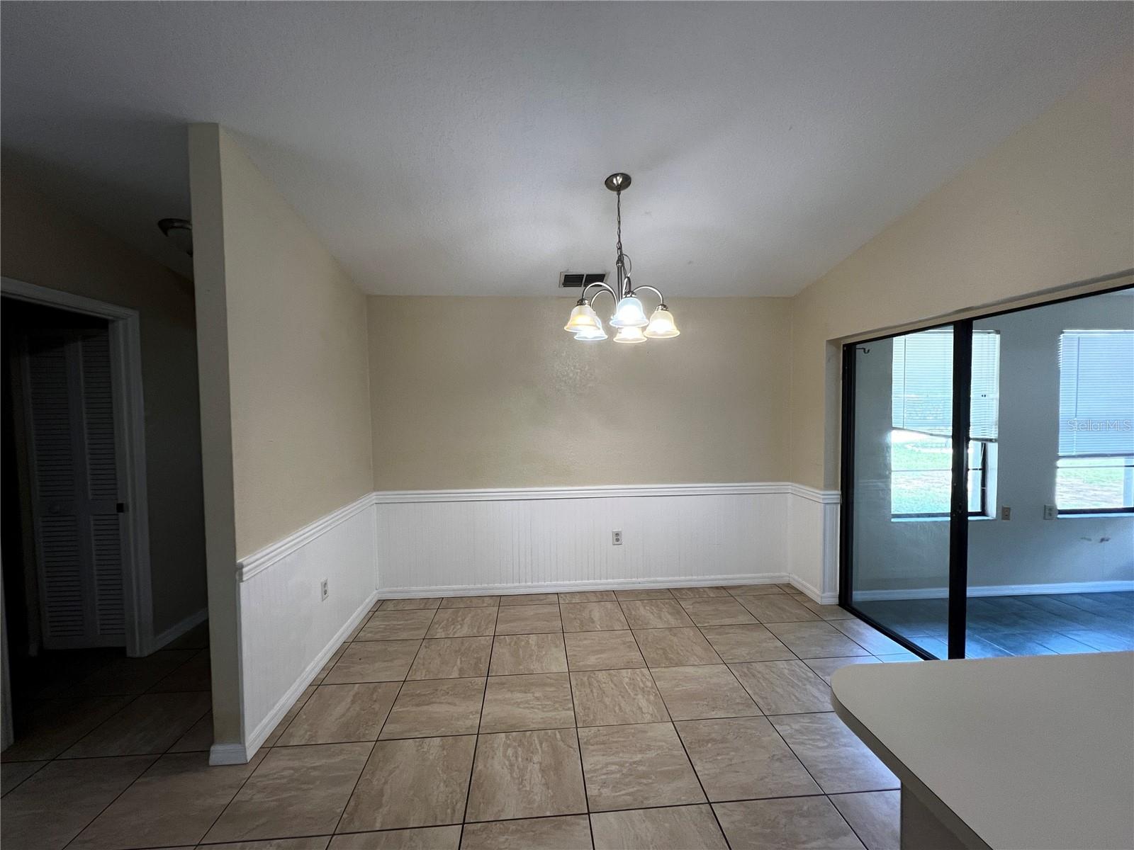 SUMMIT - Residential Lease