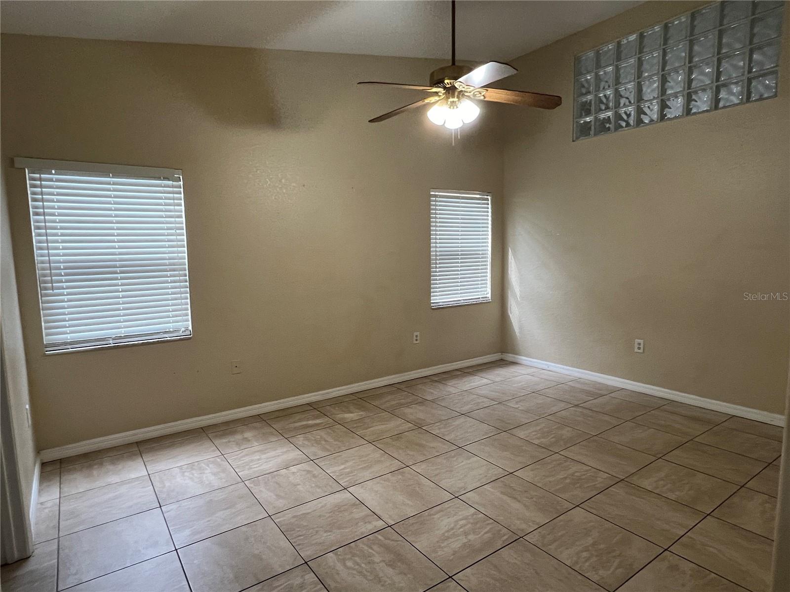 SUMMIT - Residential Lease