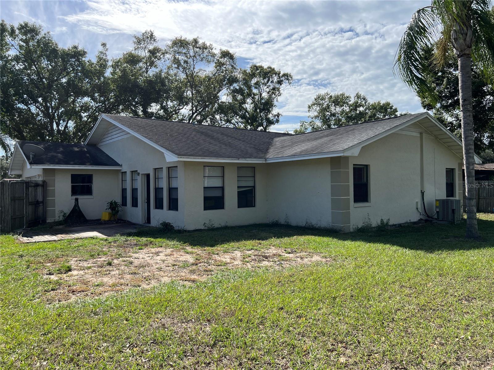 SUMMIT - Residential Lease