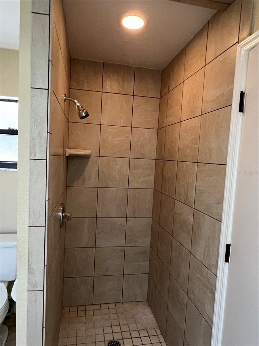 SUMMIT - Residential Lease