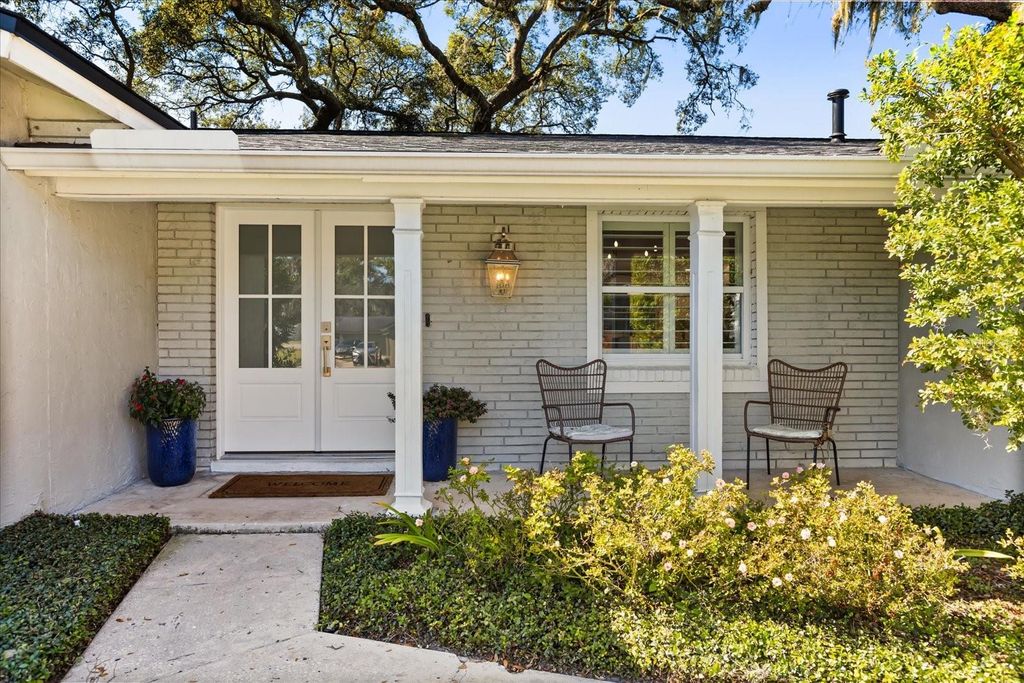 Photo of 100 Marcy Boulevard, Longwood, FL 32750 (MLS # O6357932)