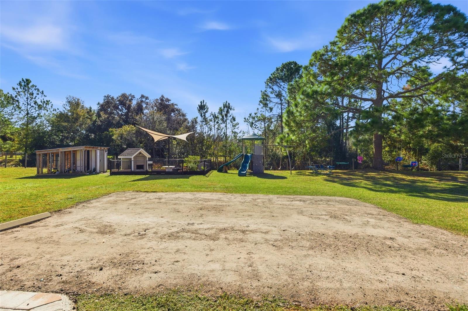 QUAIL HOLLOW PINES - Residential