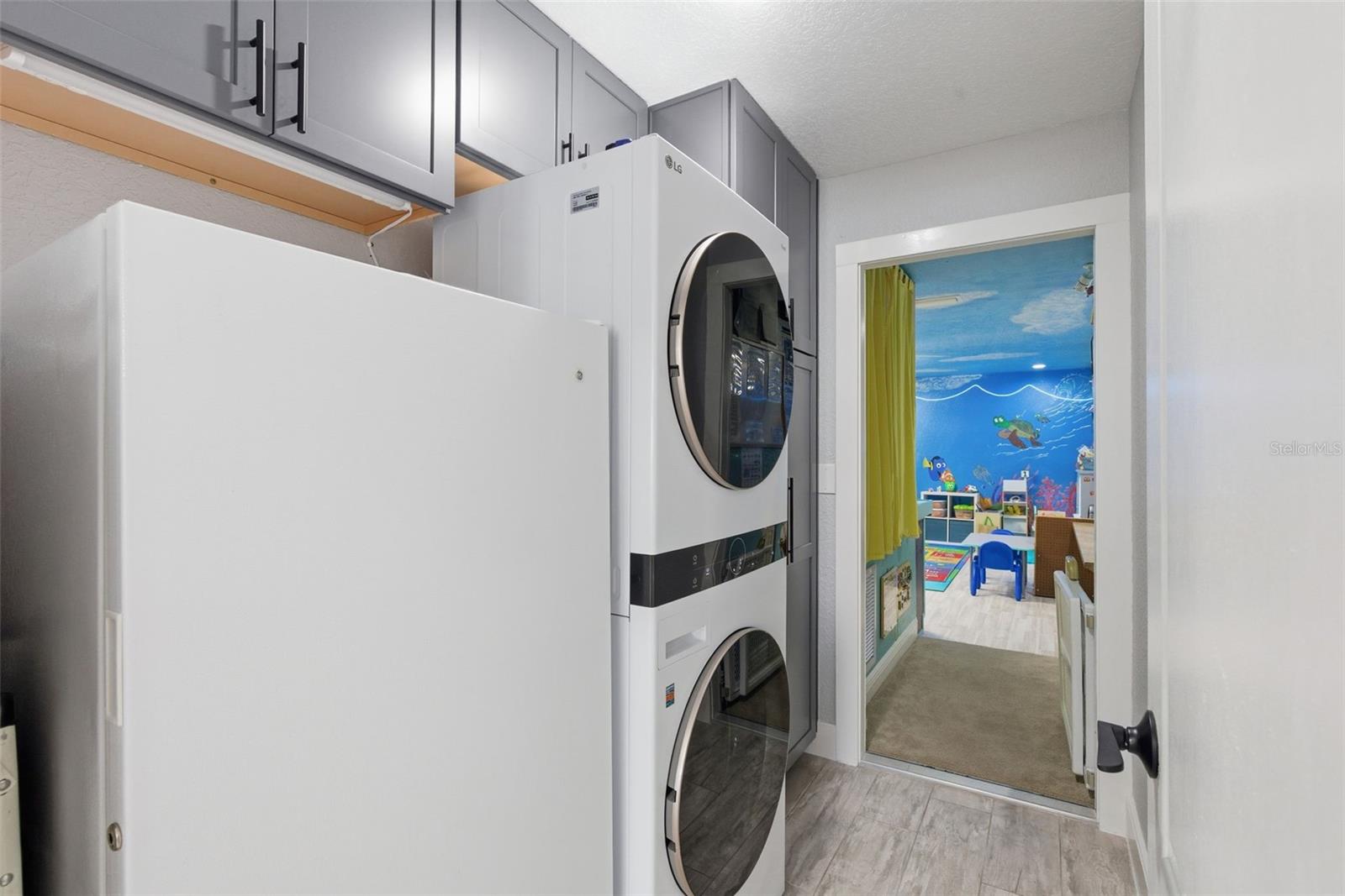 QUAIL HOLLOW PINES - Residential