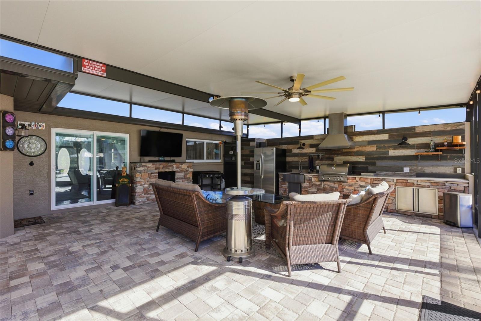 QUAIL HOLLOW PINES - Residential