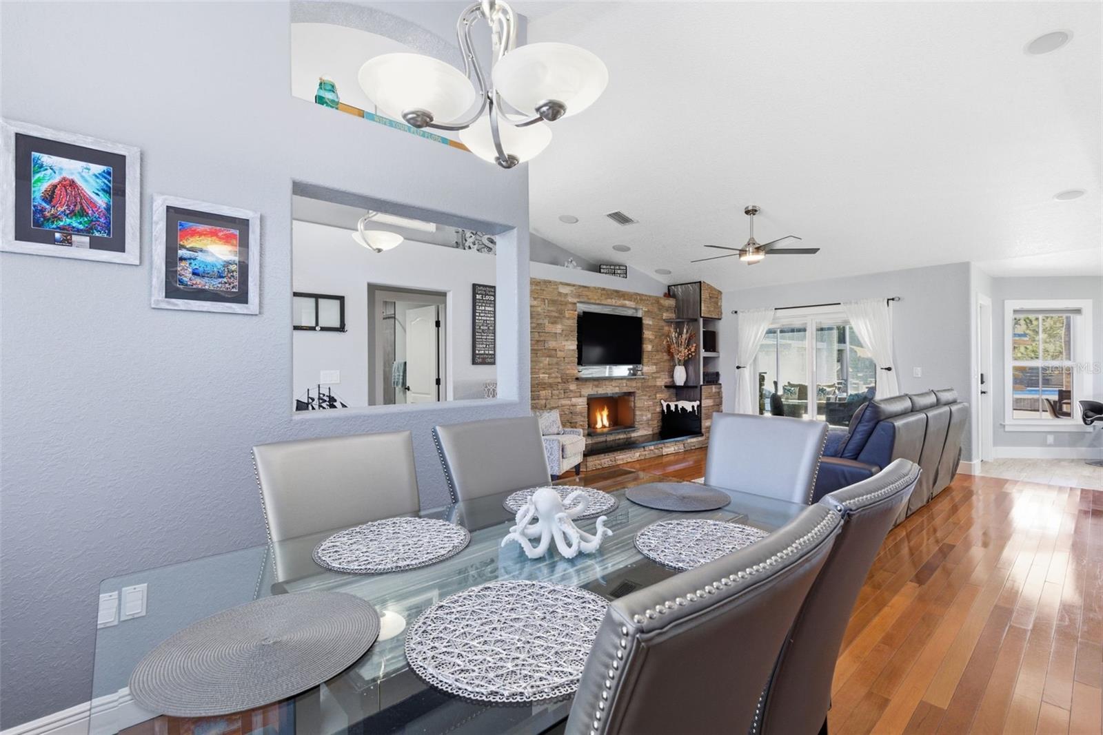 QUAIL HOLLOW PINES - Residential