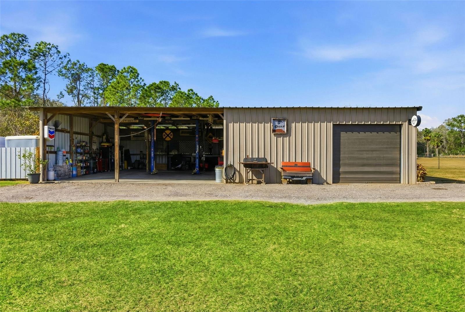 QUAIL HOLLOW PINES - Residential