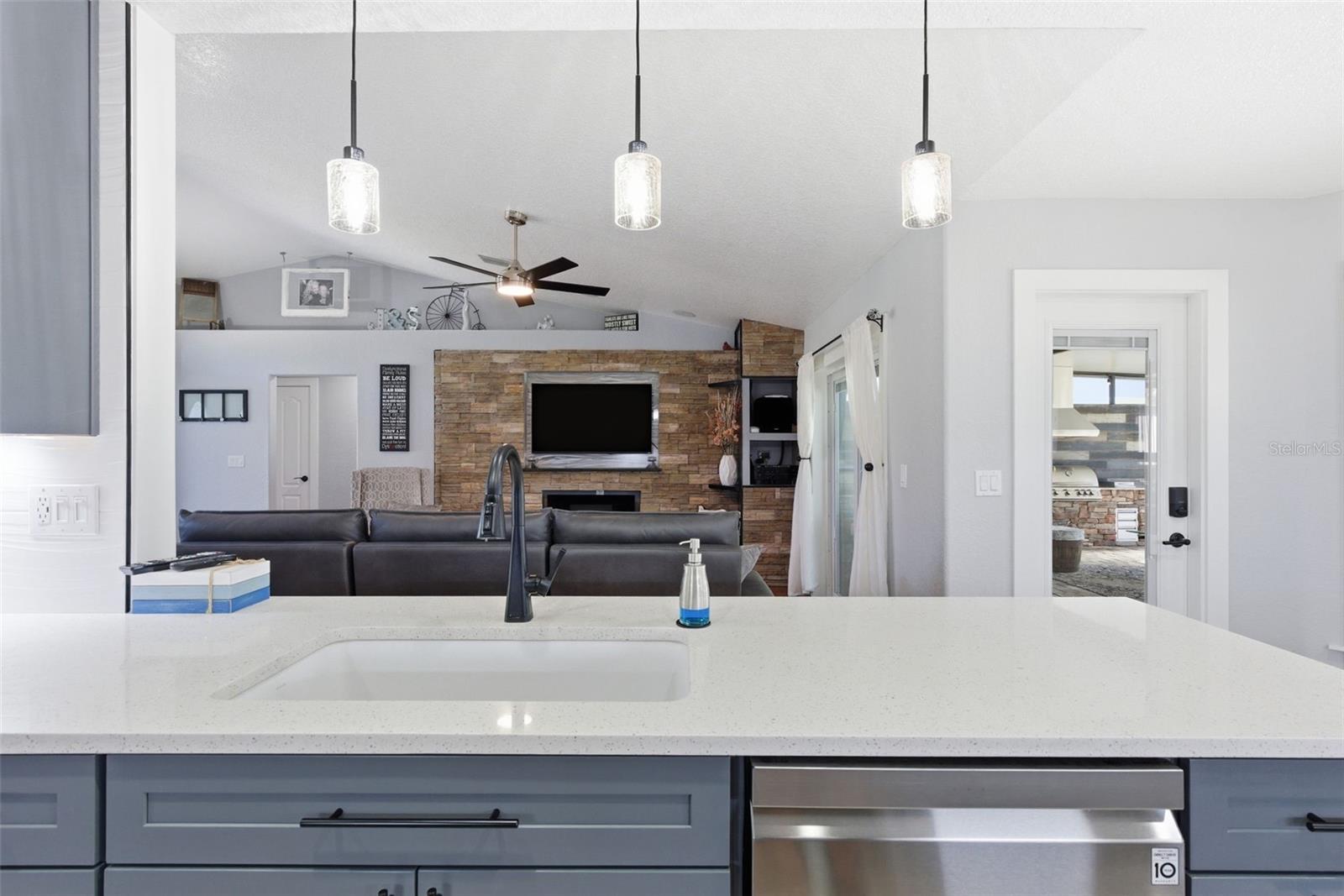 QUAIL HOLLOW PINES - Residential