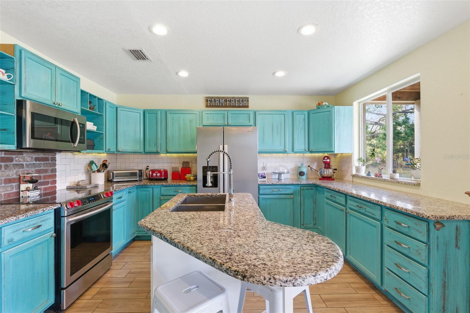 QUAIL HOLLOW PINES - Residential