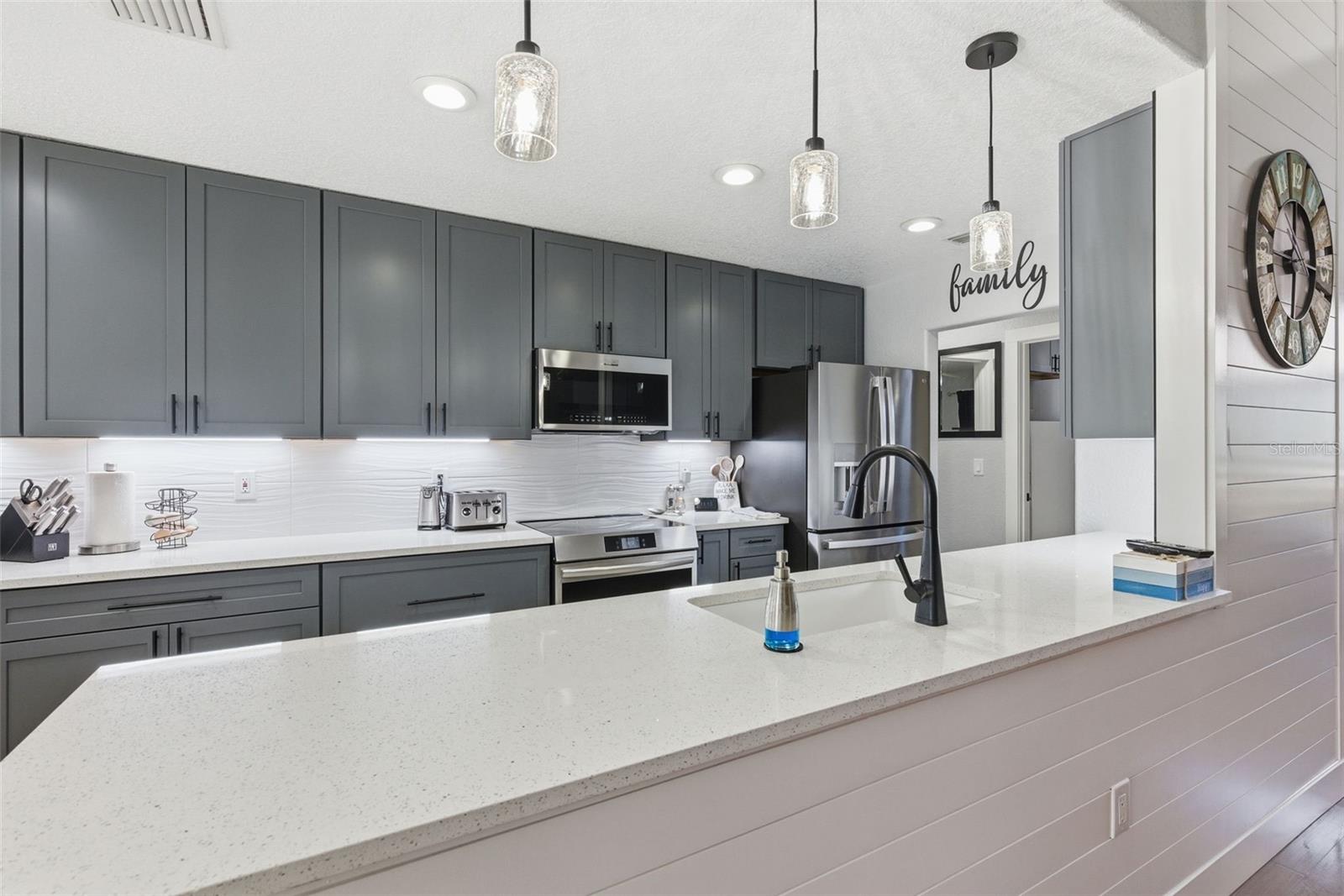 QUAIL HOLLOW PINES - Residential