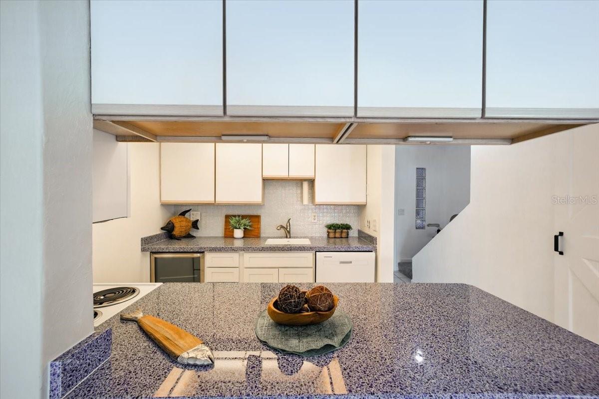 OCEAN PALM VILLAS 01 - Residential
