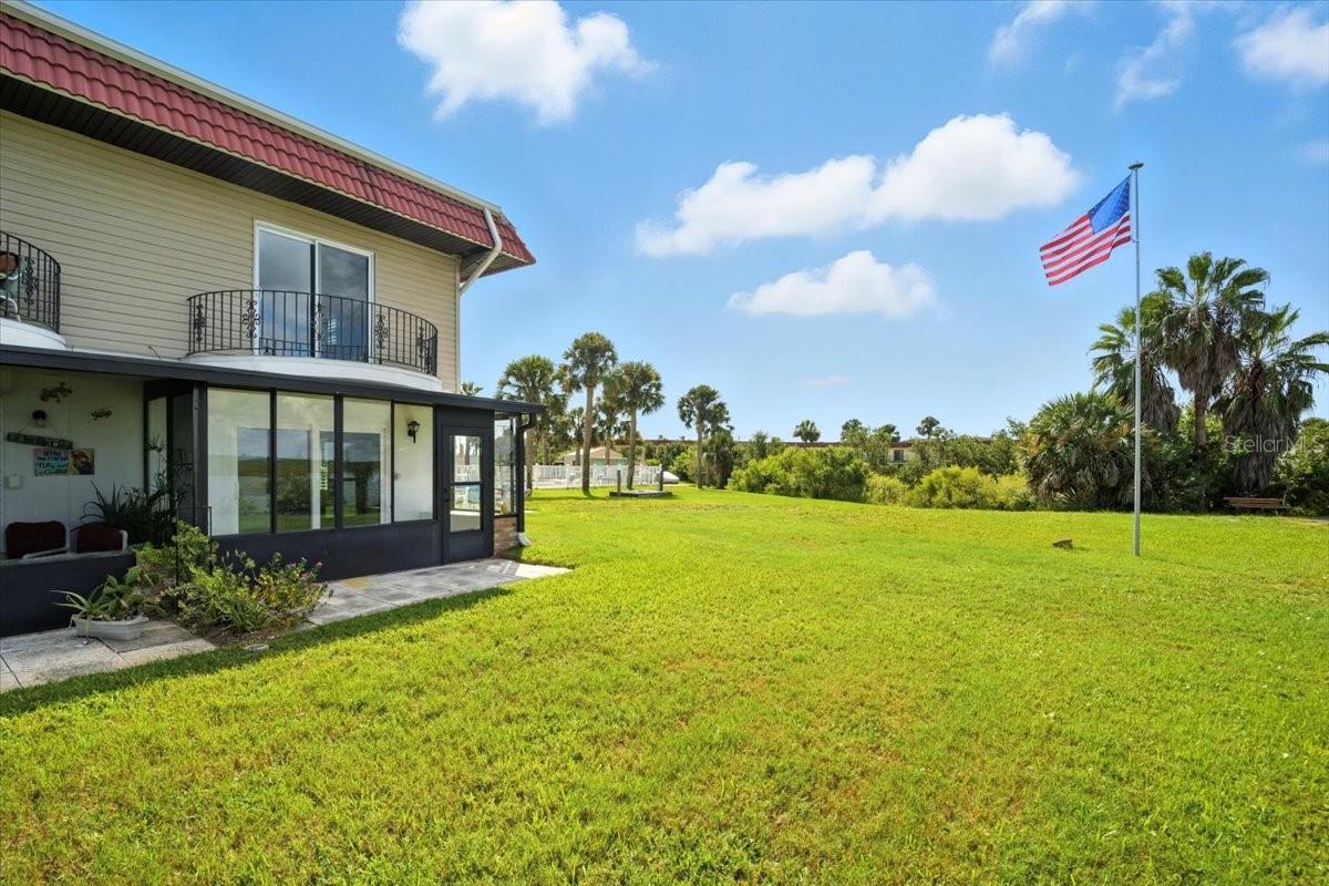 OCEAN PALM VILLAS 01 - Residential