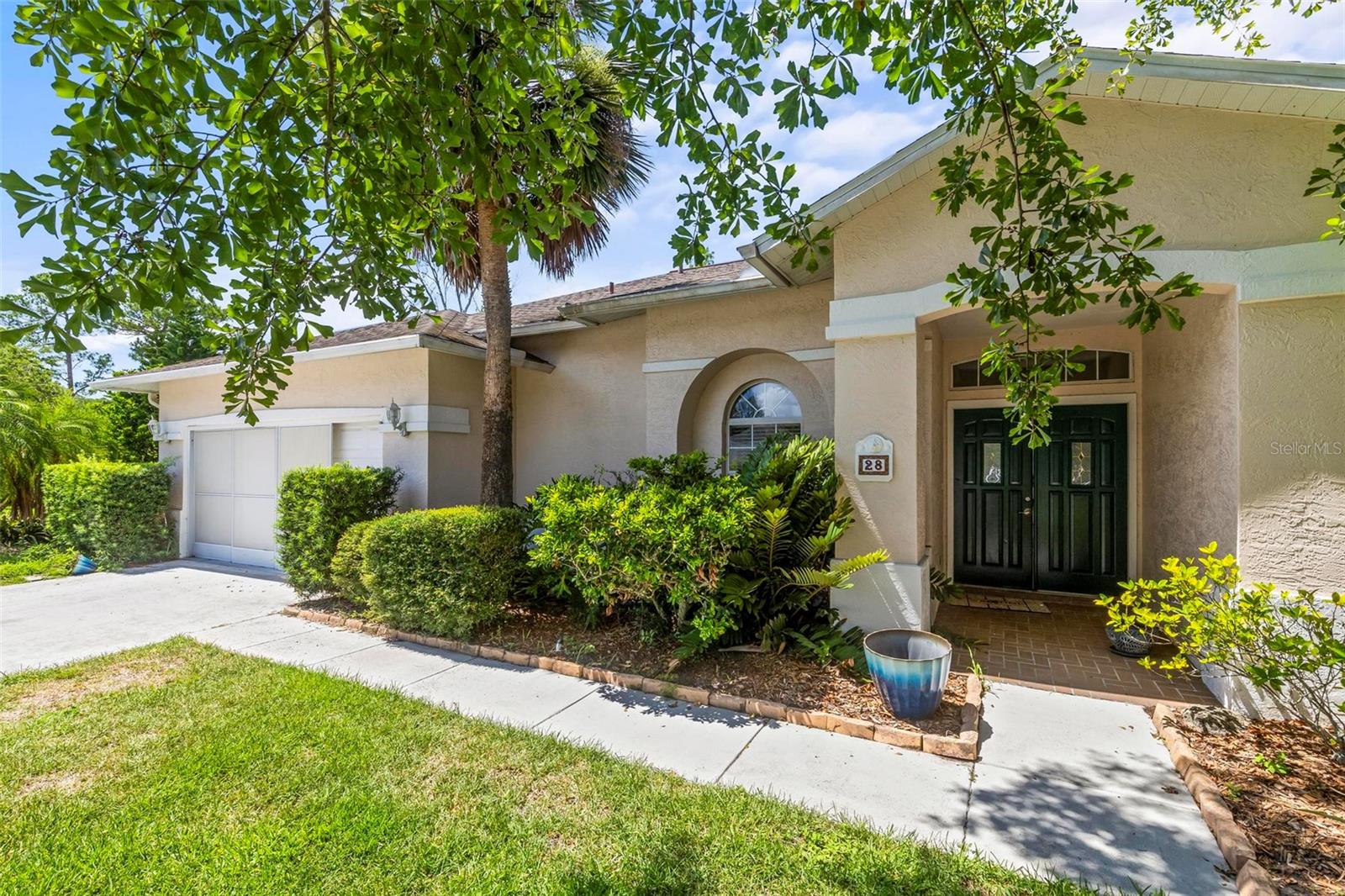 28 MONTAUK LANE