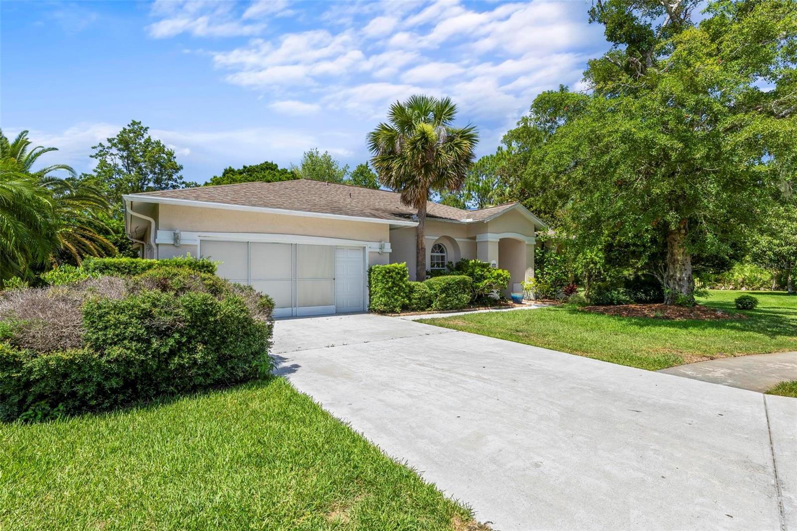 28 MONTAUK LANE