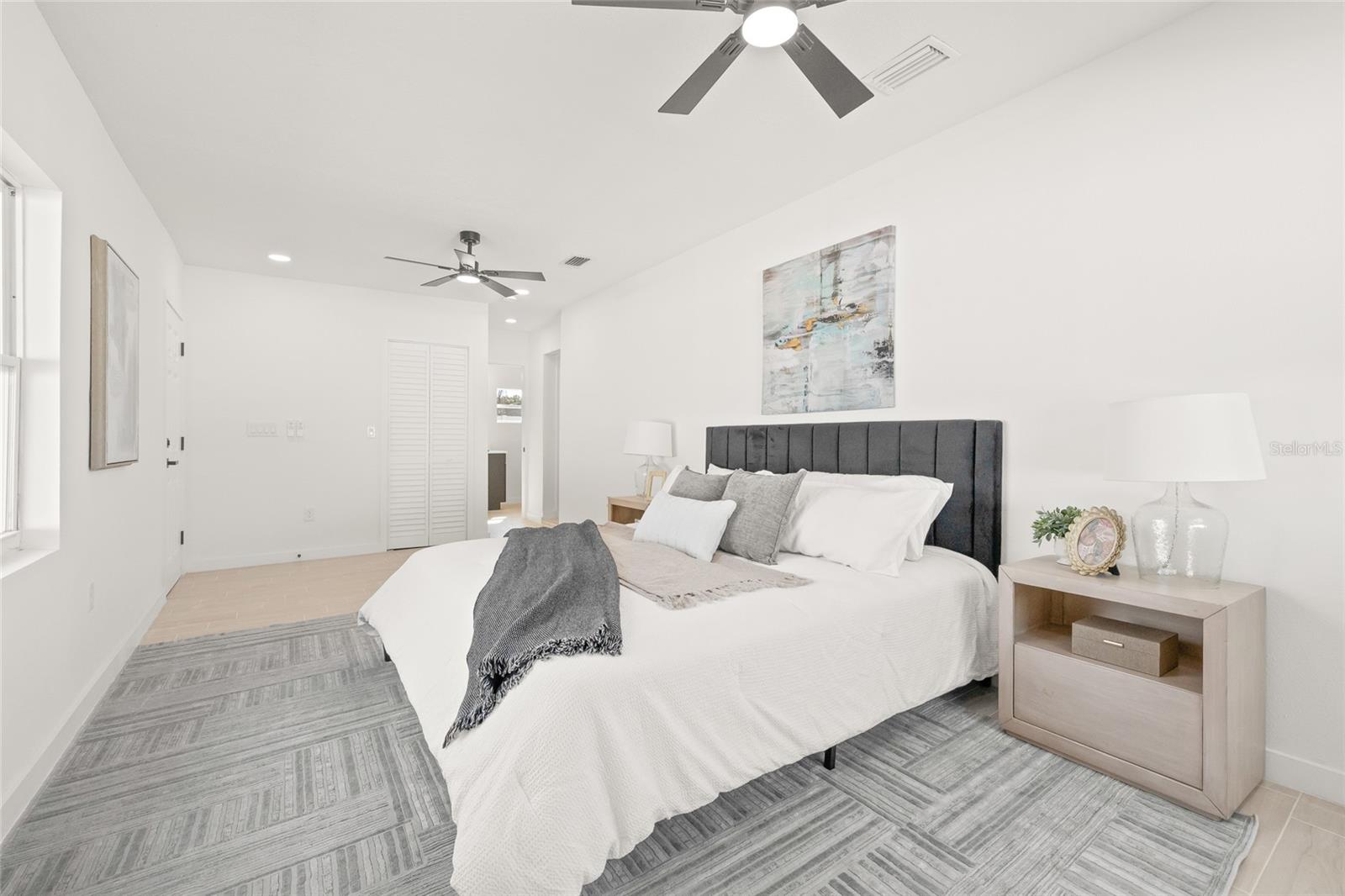 HAMNERS MARJORY B & W E FLO - Residential