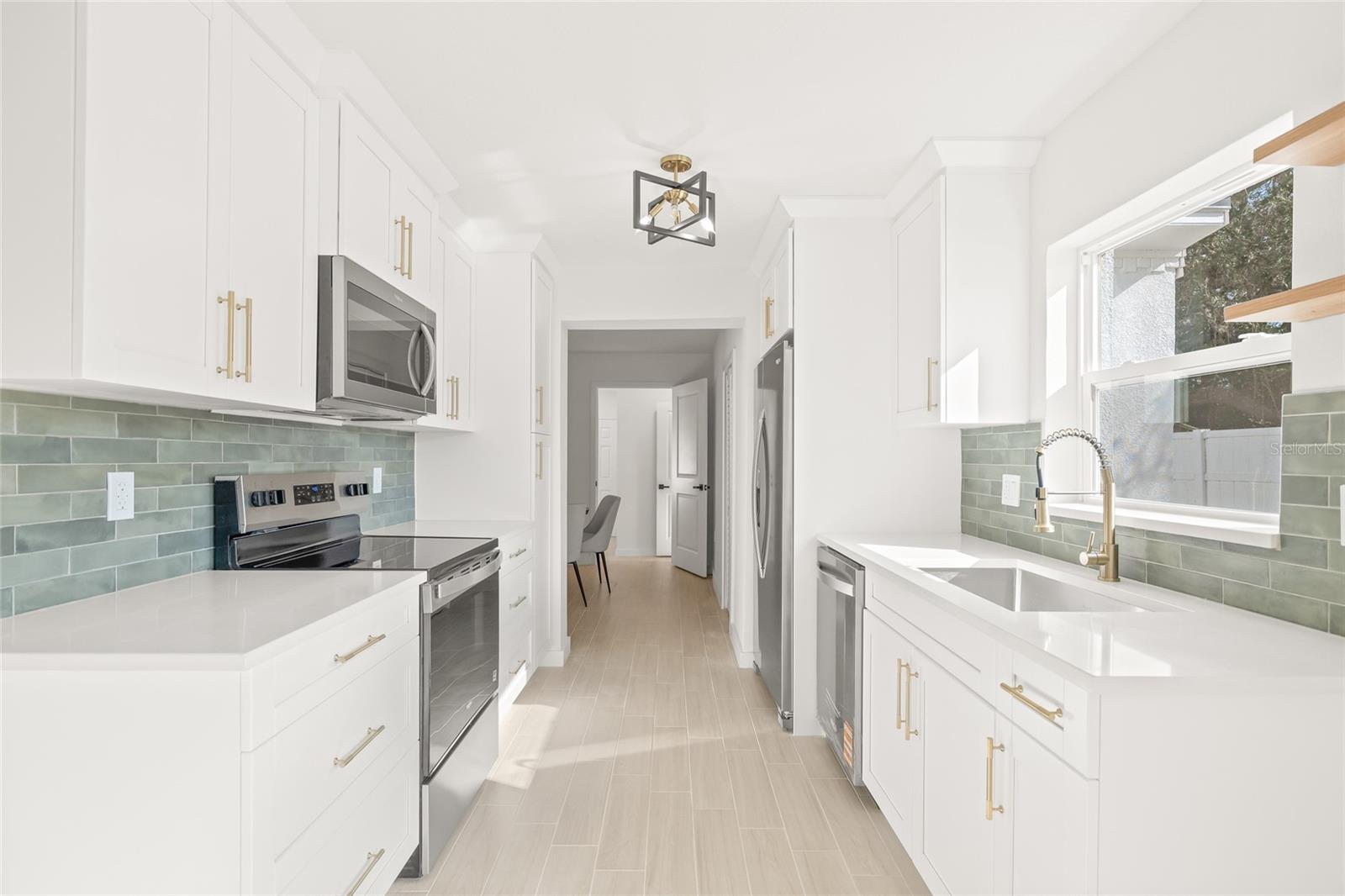 HAMNERS MARJORY B & W E FLO - Residential