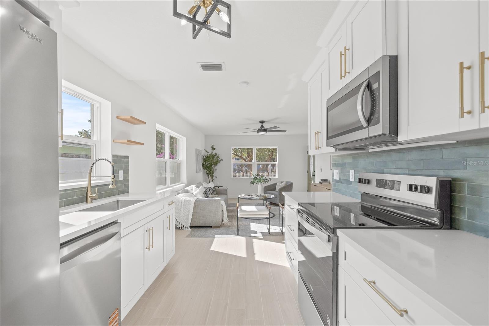 HAMNERS MARJORY B & W E FLO - Residential