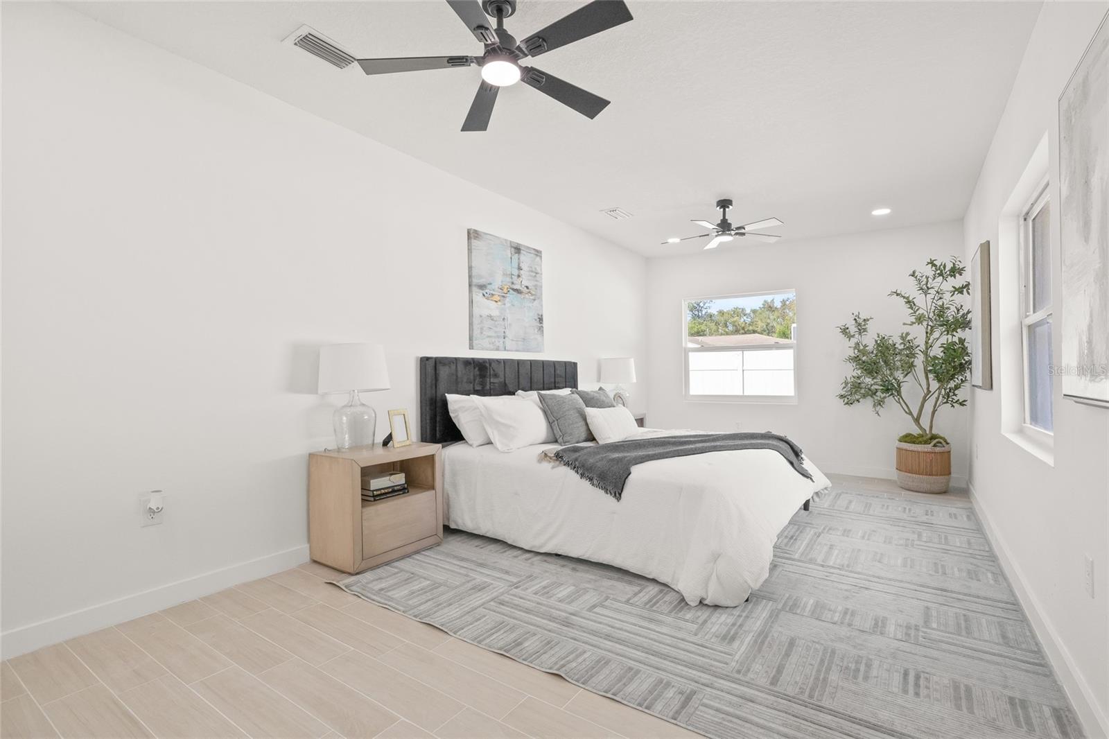 HAMNERS MARJORY B & W E FLO - Residential