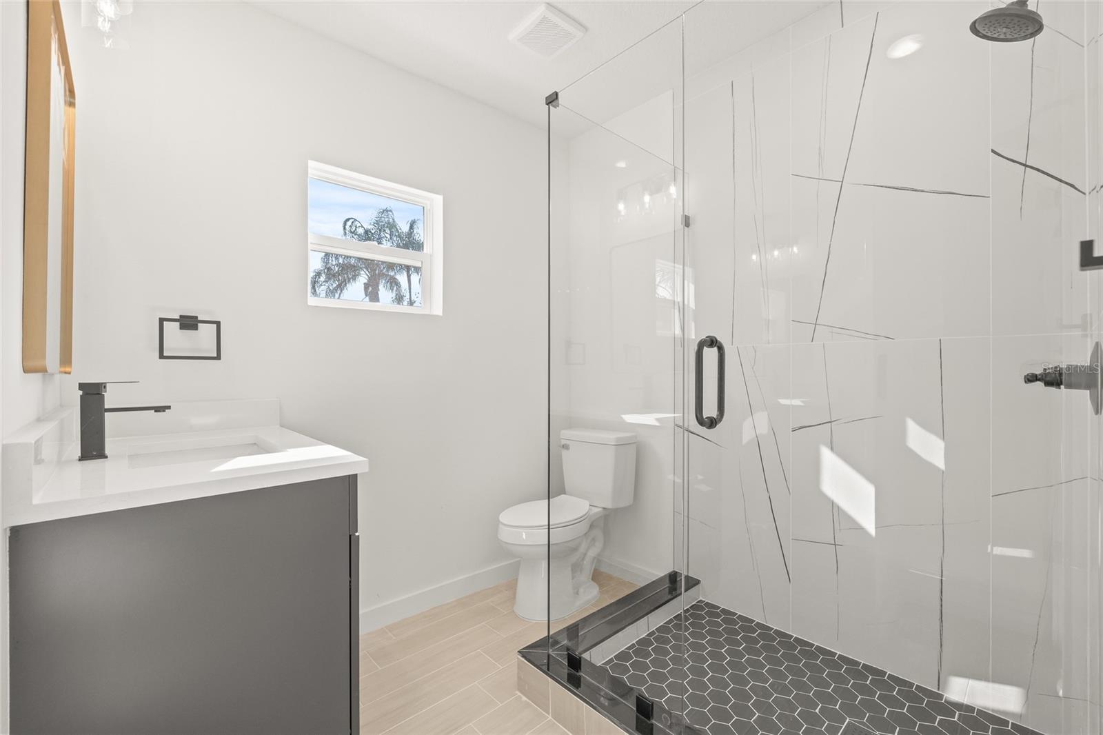 HAMNERS MARJORY B & W E FLO - Residential