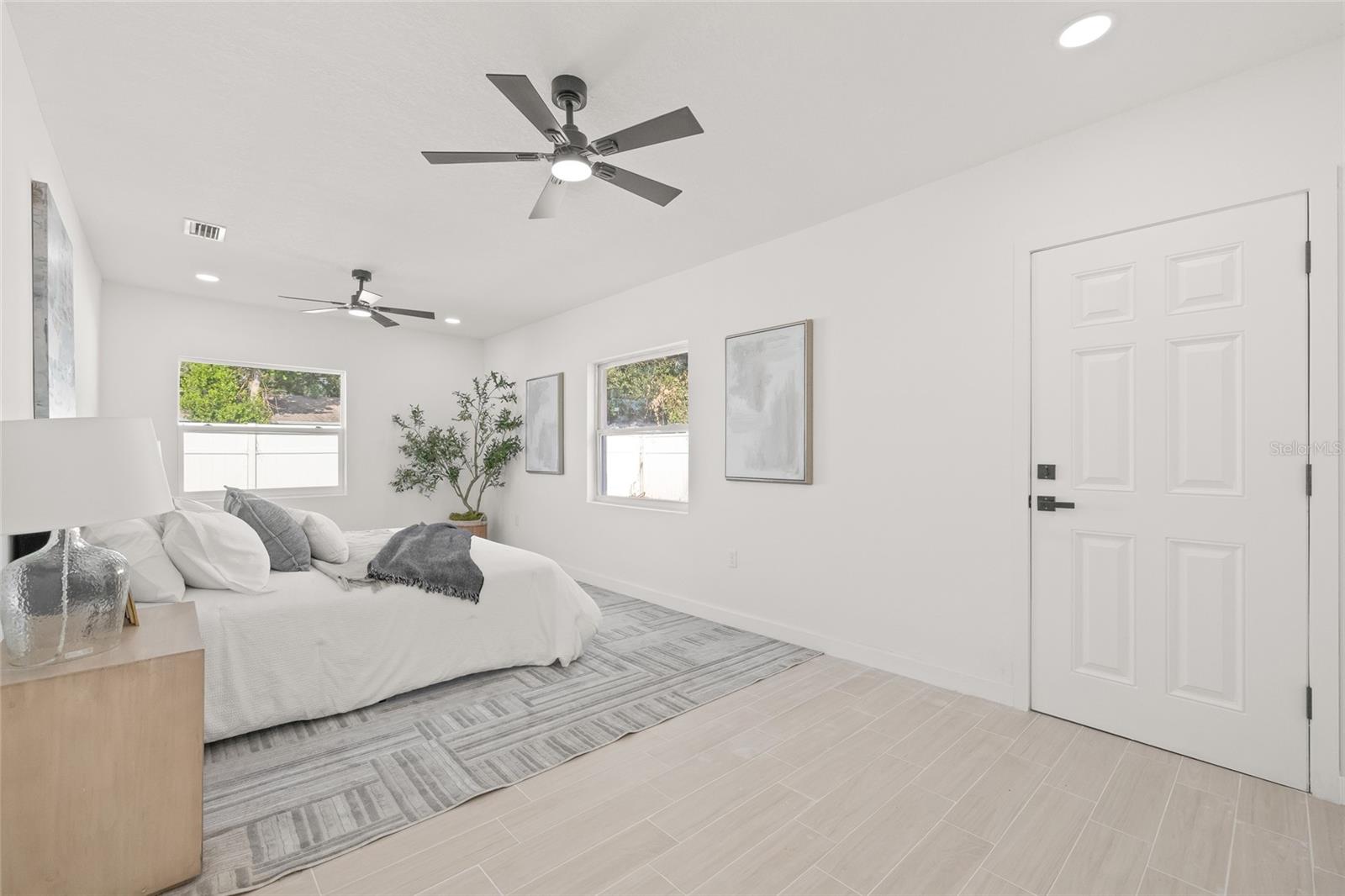 HAMNERS MARJORY B & W E FLO - Residential