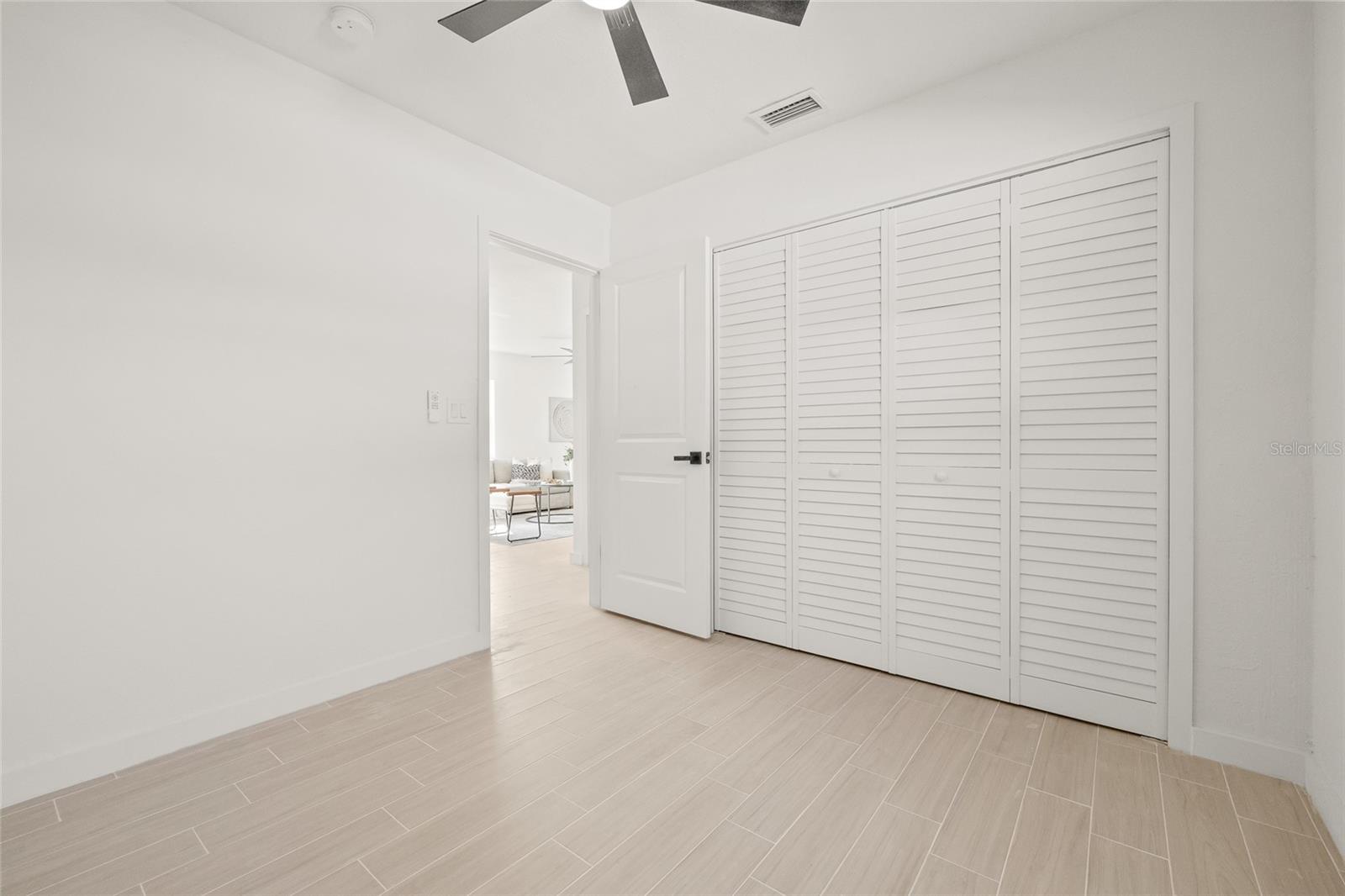 HAMNERS MARJORY B & W E FLO - Residential