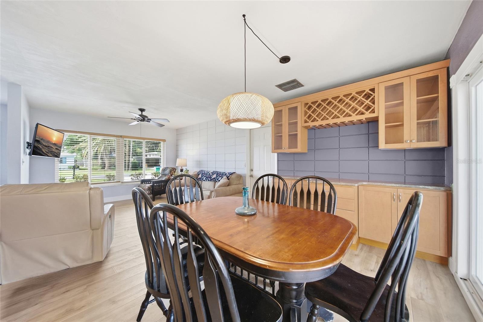 OAKDALE TERRACE REP - Residential