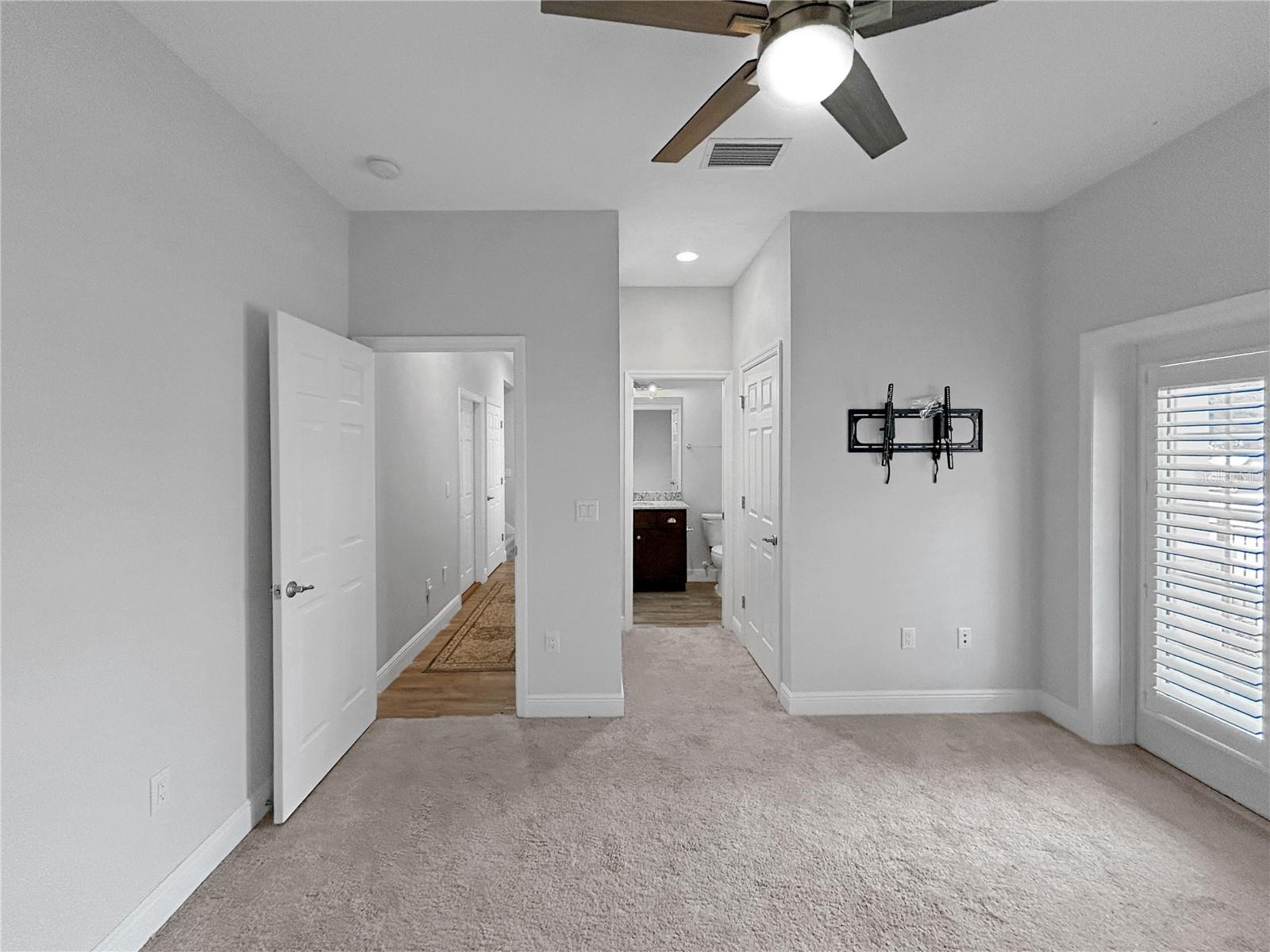 DOUGLAS PLACE - Residential