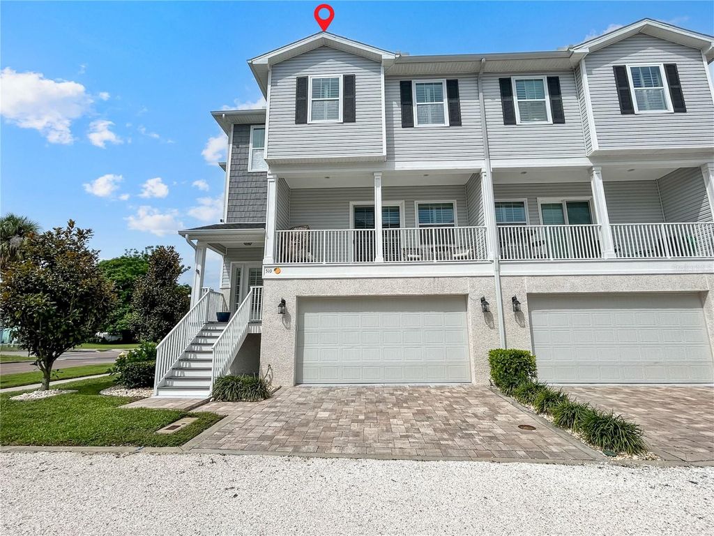 Photo of 510 Douglas Place, Dunedin, FL 34698 (MLS # TB8427473)