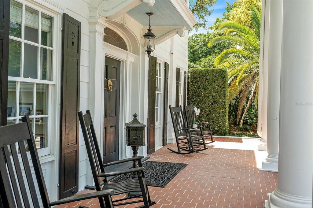 Photo of 705 Delaney Avenue, Orlando, FL 32801 (MLS # O6382619)