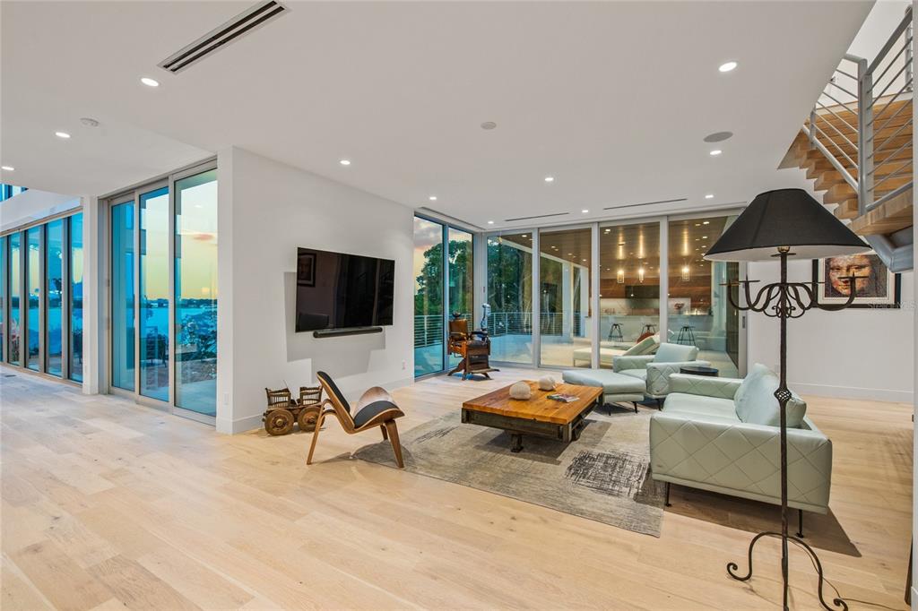 CASEY KEY - Residential