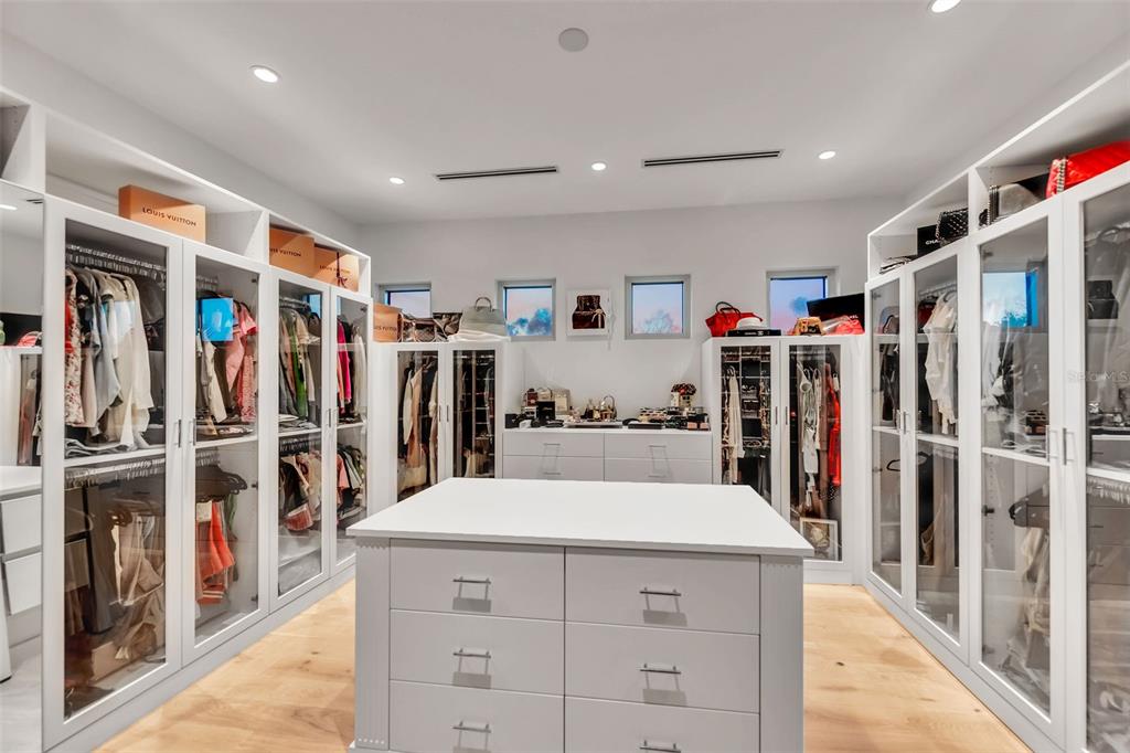 CASEY KEY - Residential