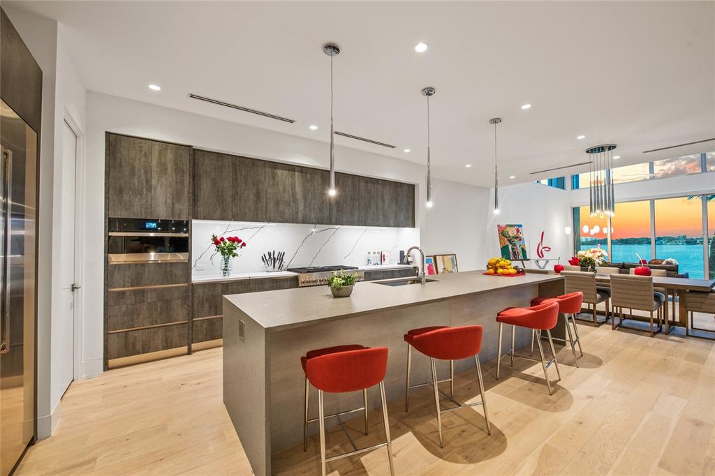 CASEY KEY - Residential