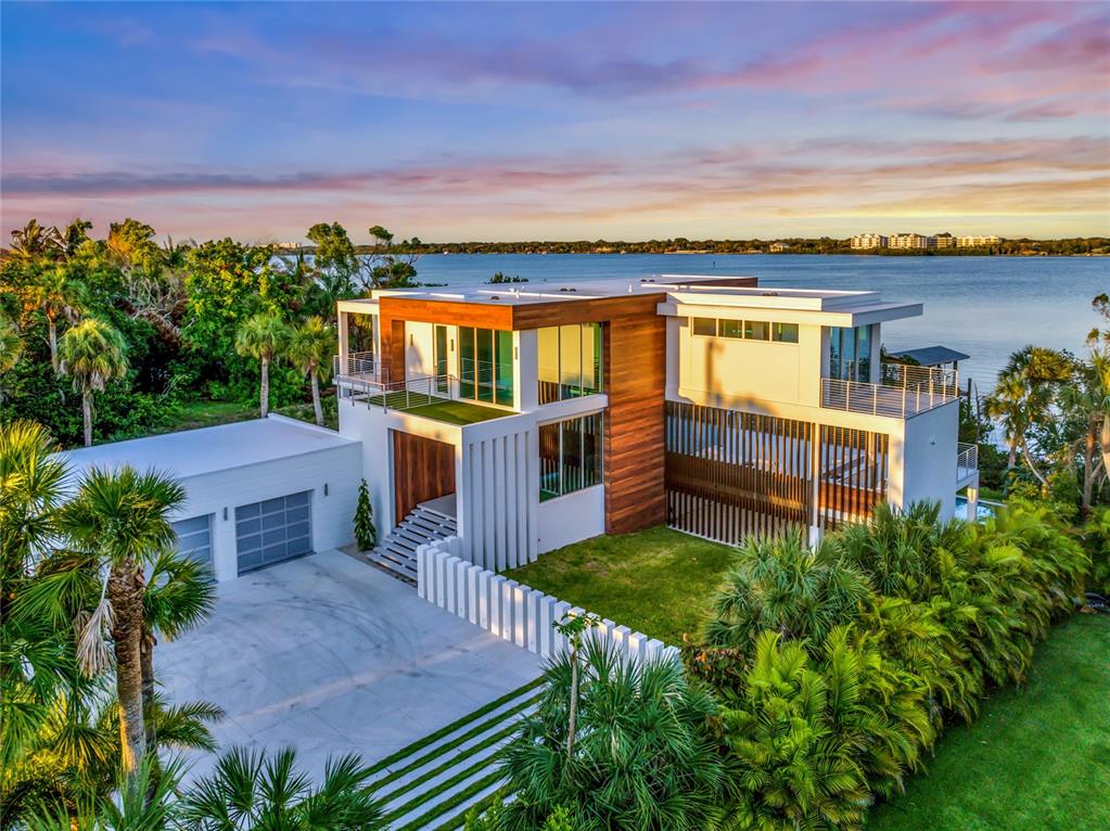 CASEY KEY - Residential