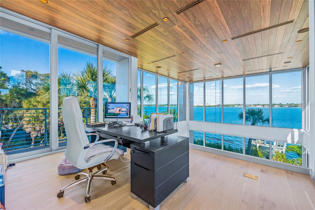 CASEY KEY - Residential