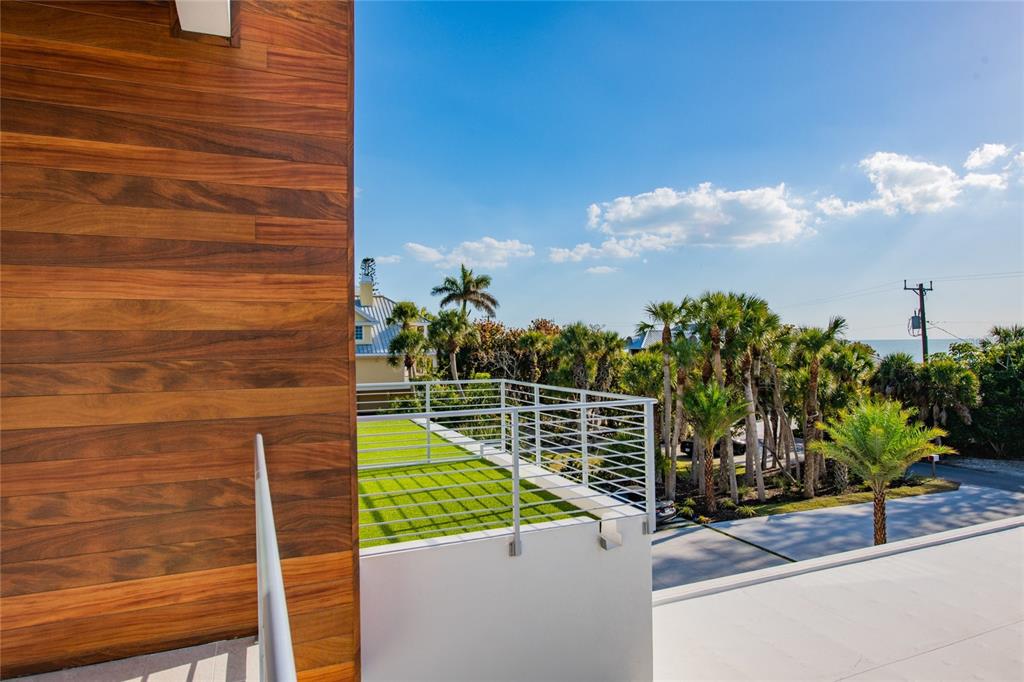 CASEY KEY - Residential