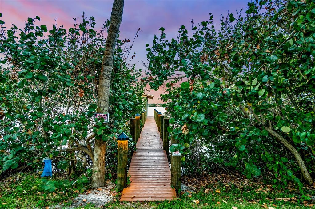 CASEY KEY - Residential