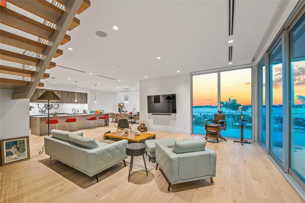 CASEY KEY - Residential