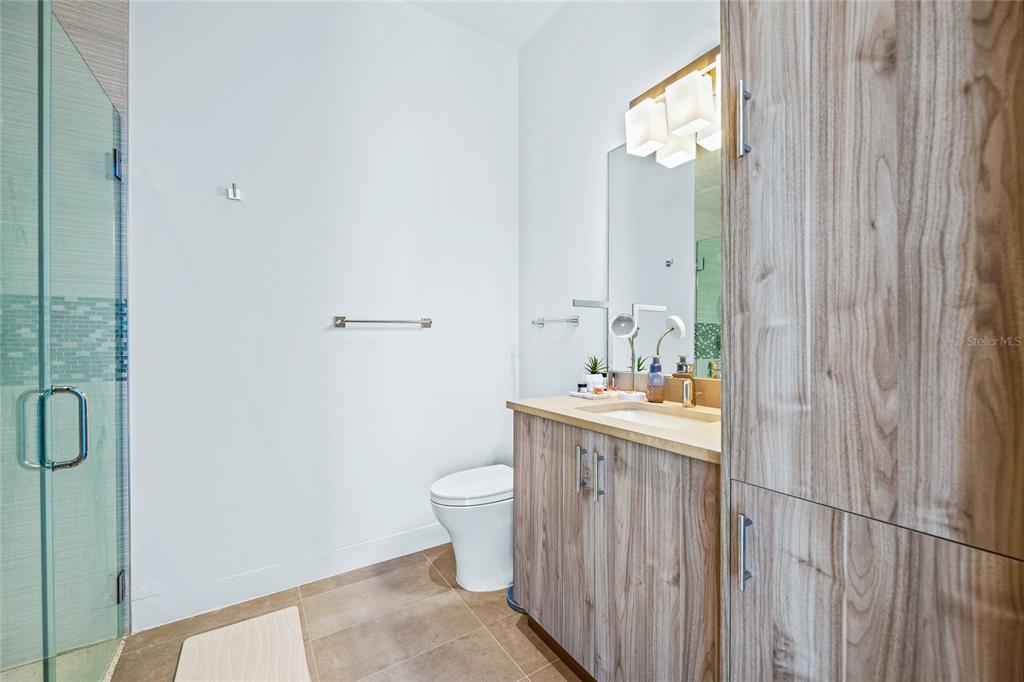 CASEY KEY - Residential